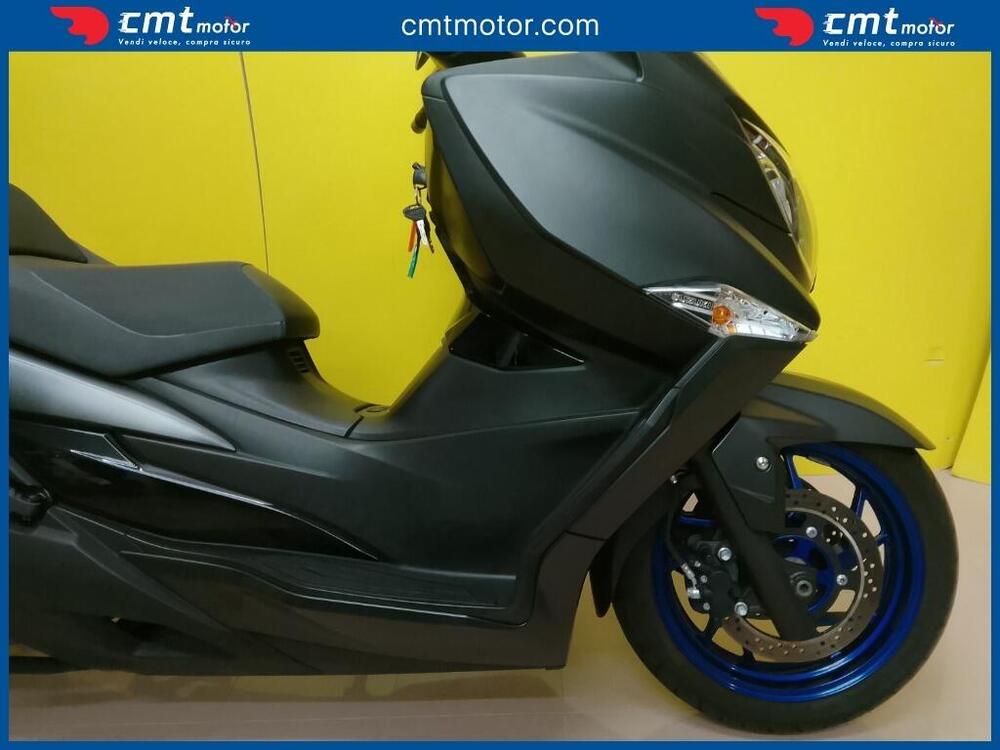 Suzuki Burgman 400 (2022 - 24) (7)