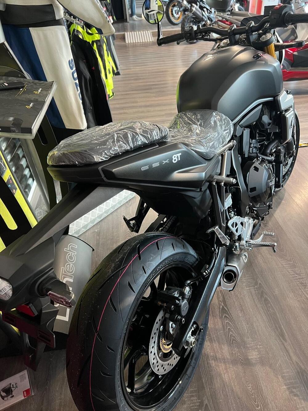 Suzuki GSX-8T (2025 - 26) (5)