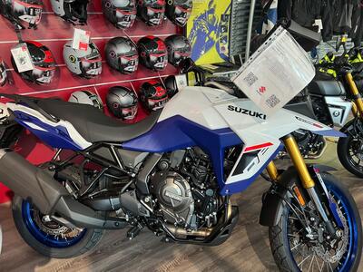 Suzuki V-Strom 800DE (2025) nuova