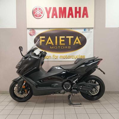 Yamaha T-Max 560 Tech Max (2022 - 24) usata