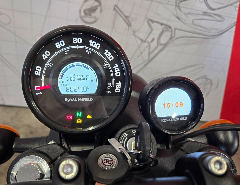 Royal Enfield HNTR 350 (2022 - 26) (5)