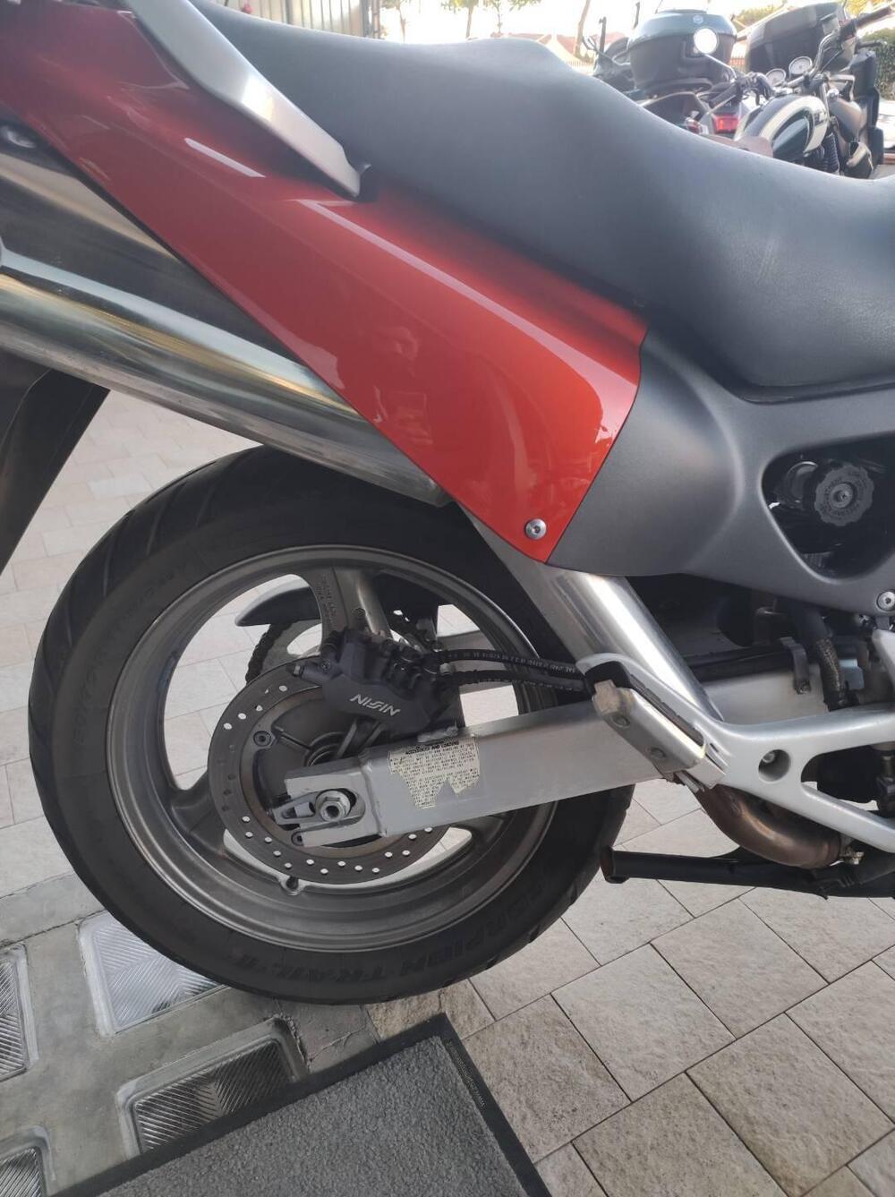 Honda Varadero 1000 (1999 - 02) (10)