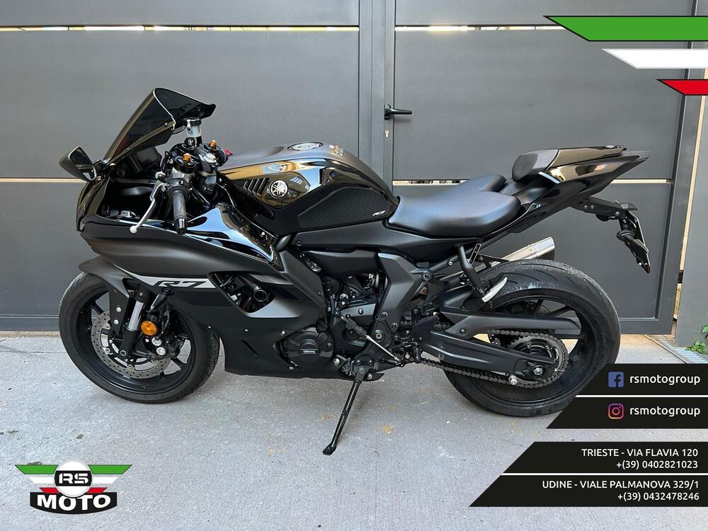 Yamaha YZF R7 (2021 - 25)