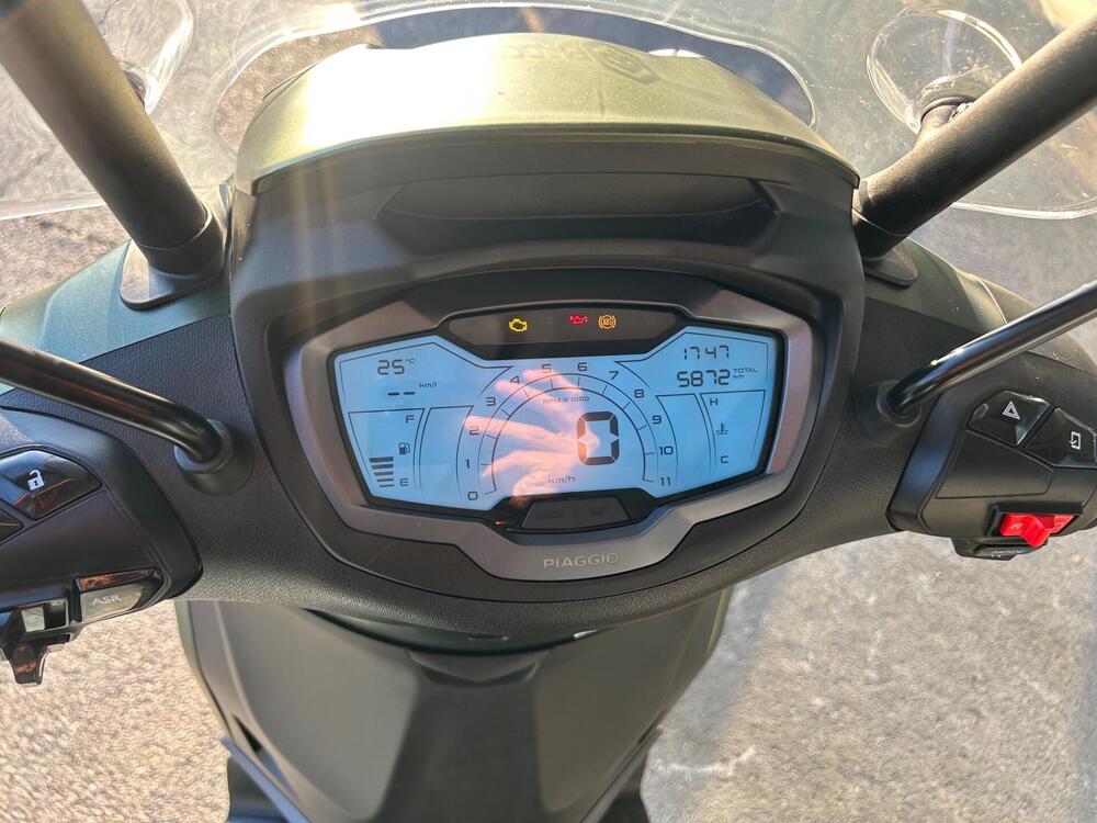 Piaggio Beverly 400 S ABS-ASR (2021 - 24) (6)