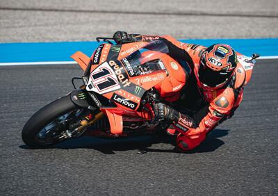 SBK 2025. GP del Portogallo. Nicolò Bulega primo nelle libere all’Estoril