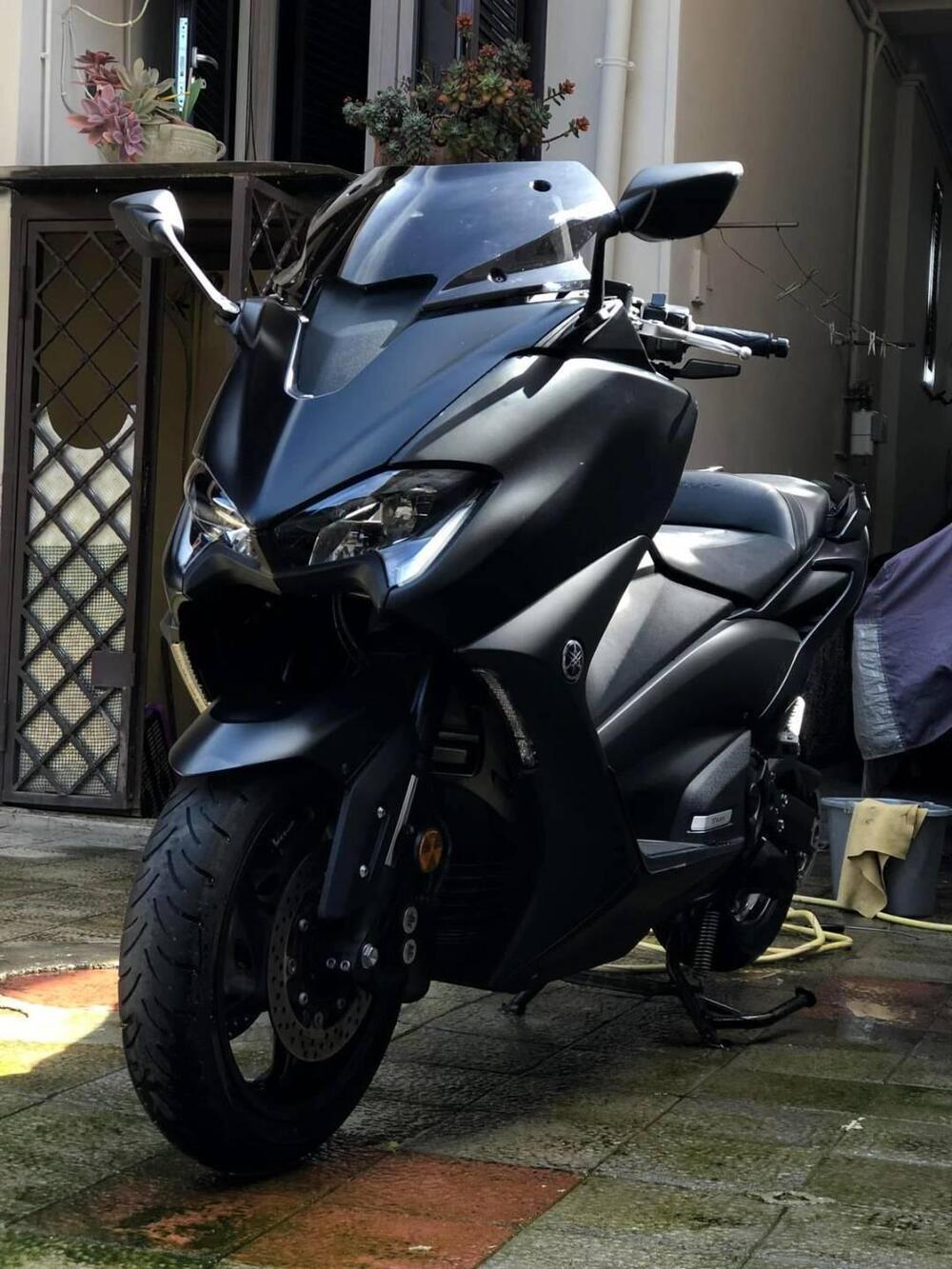 Yamaha T-Max 560 (2020 - 21) (2)