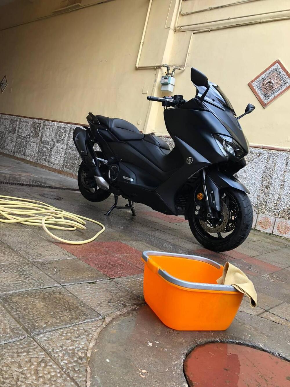 Yamaha T-Max 560 (2020 - 21) (4)