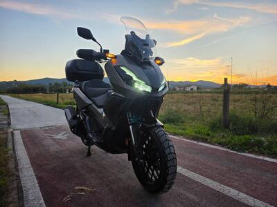 Honda ADV 350 (2025) usata