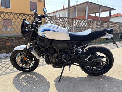 Yamaha XSR 700 (2022 - 25) usata