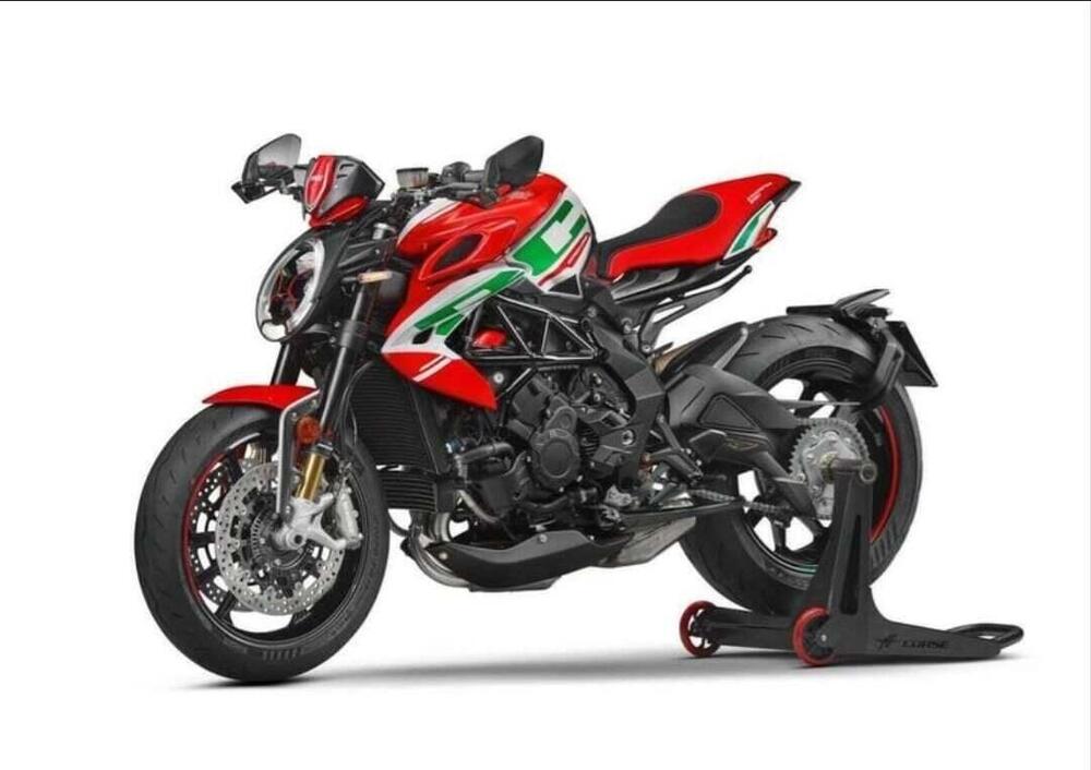 MV Agusta Dragster 800 RC SCS (2022 - 25) (3)