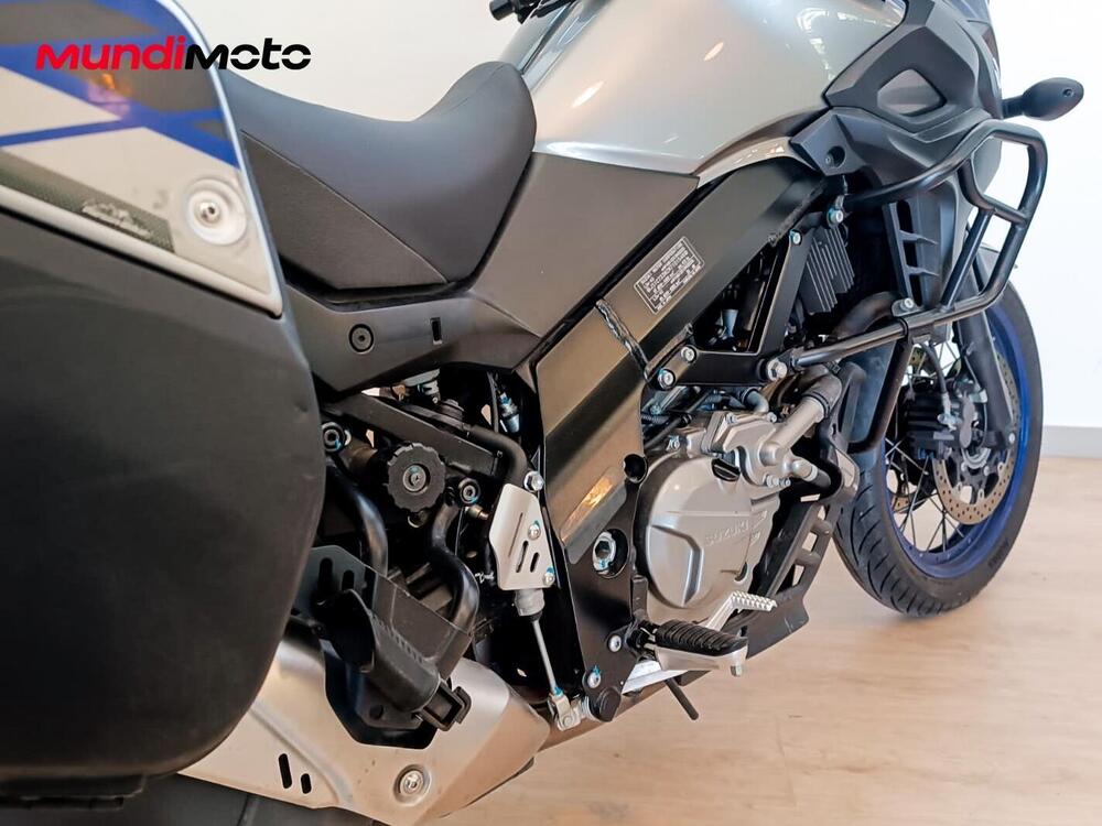 Suzuki V-Strom 650 ABS XT Fun Ride (2016) (4)