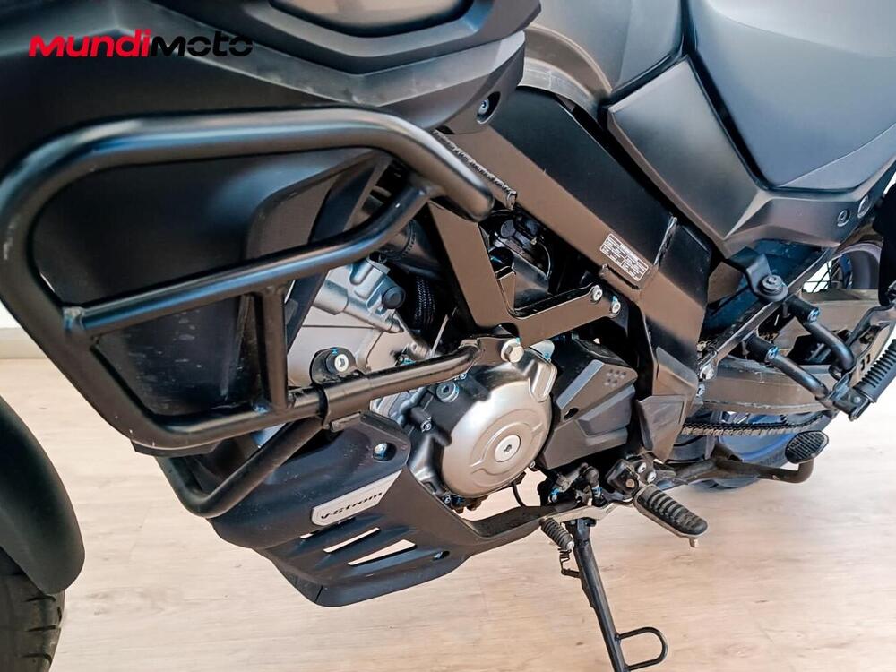 Suzuki V-Strom 650 ABS XT Fun Ride (2016) (9)