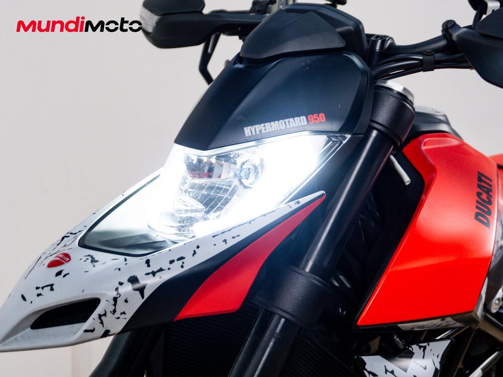 Ducati Hypermotard 950 RVE (2020) (18)