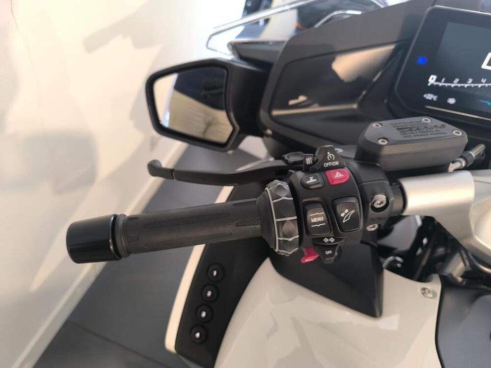 Bmw R 1250 RT (2021 - 25) (6)