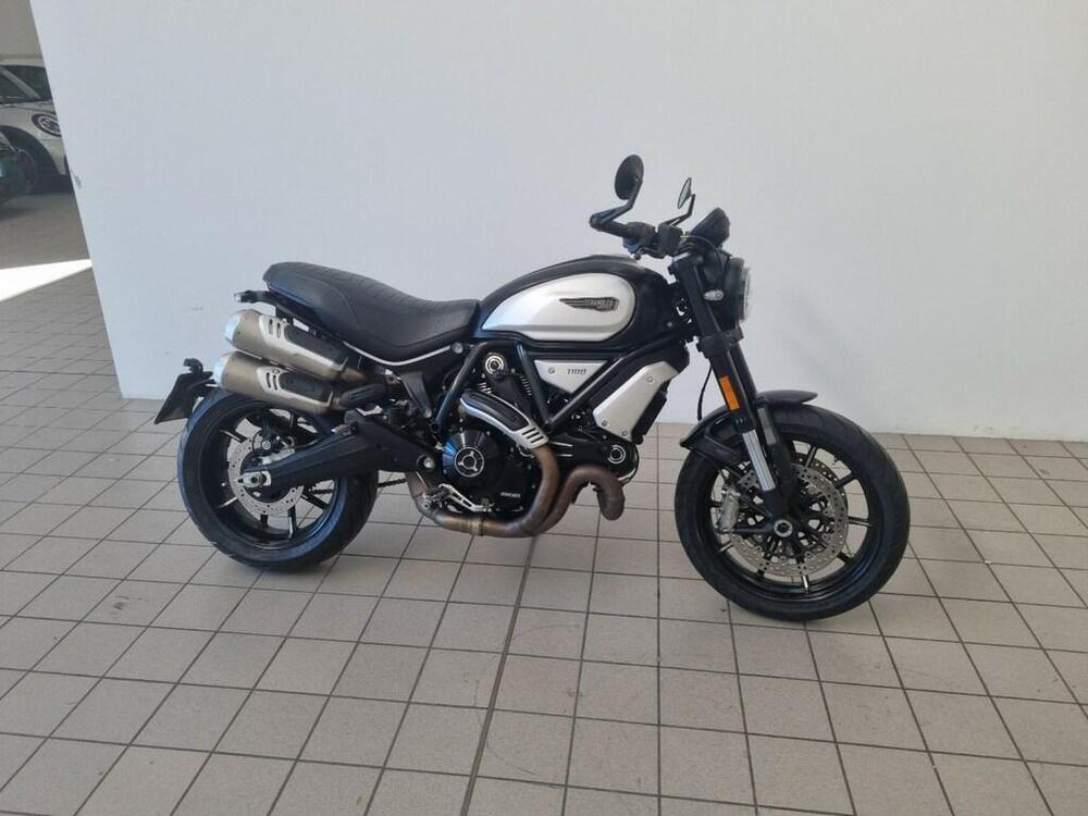 Ducati Scrambler 1100 Dark Pro (2020 - 24) (4)