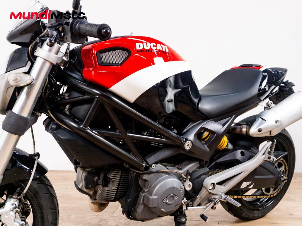 Ducati Monster 696 ABS (2009 - 14) (9)