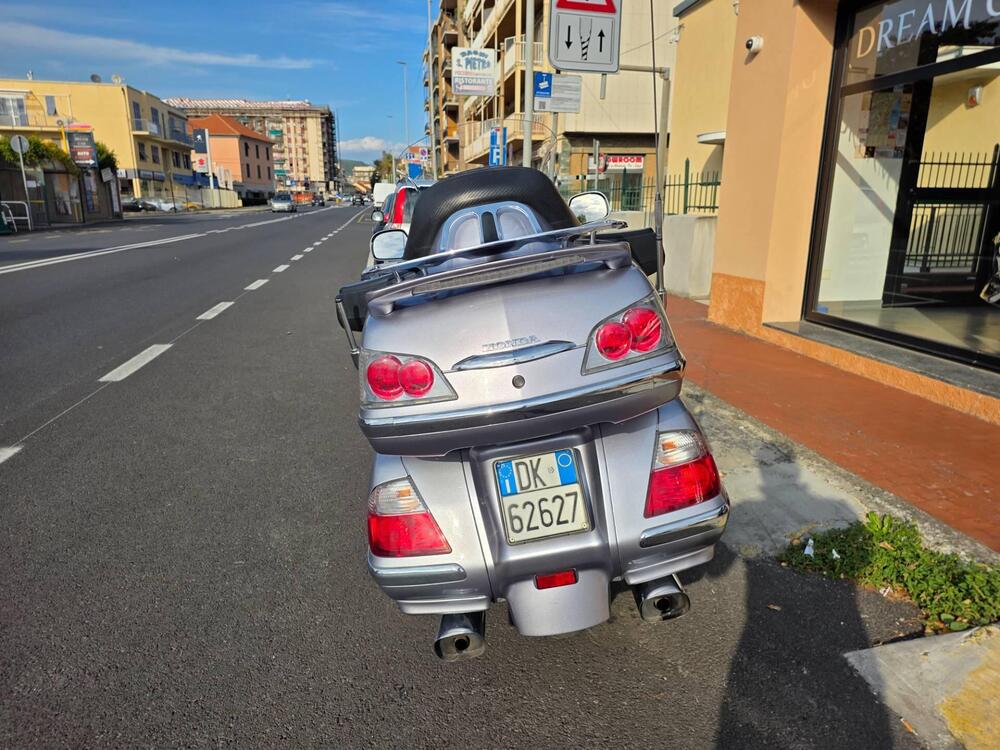 Honda GL 1800 Gold Wing (2007 - 11) (7)