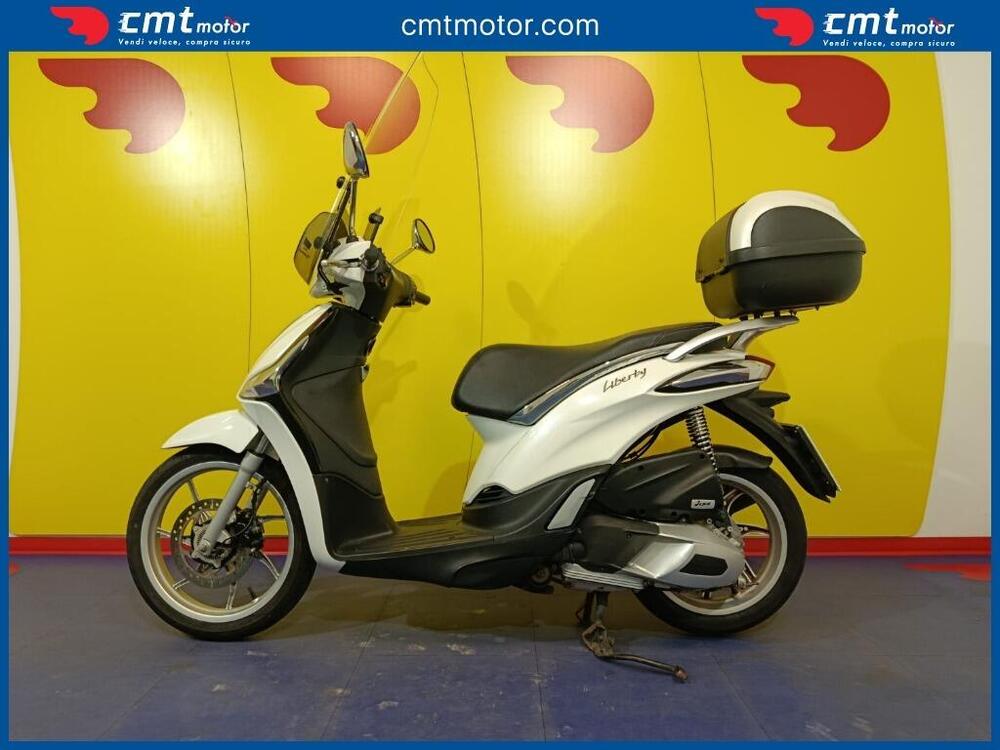 Piaggio Liberty 150 i-get ABS (2016) (4)