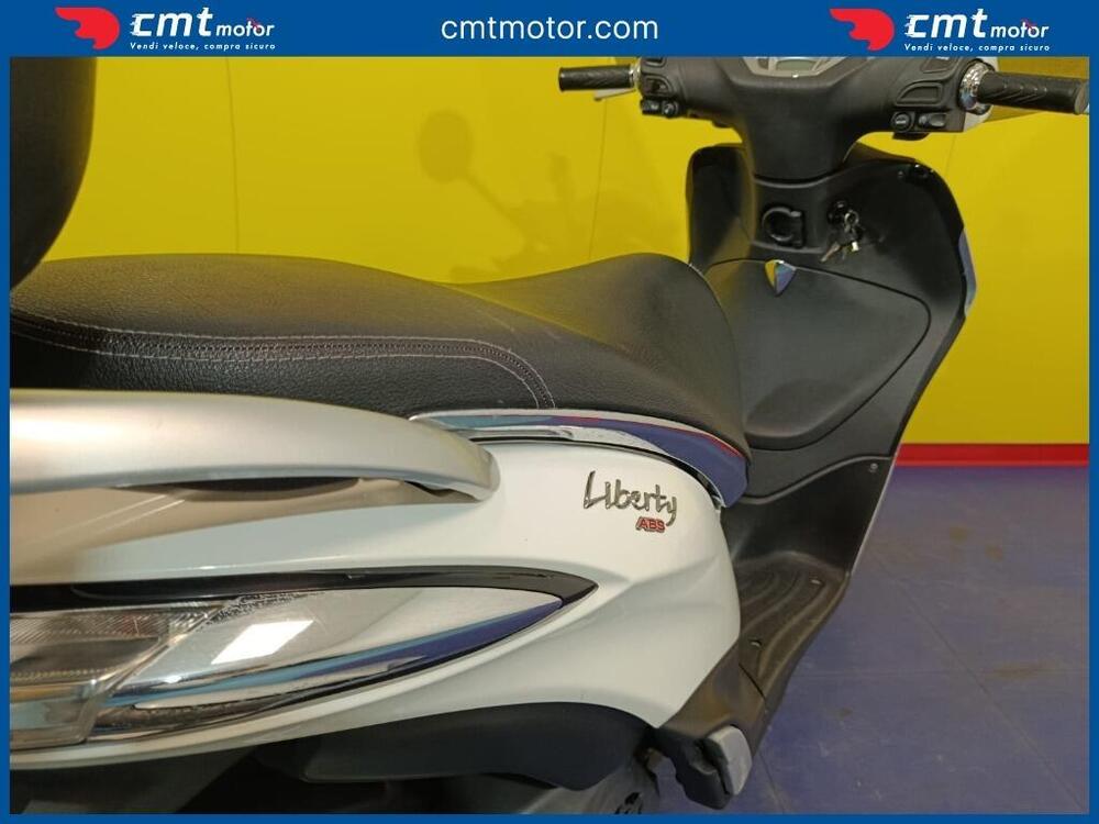 Piaggio Liberty 150 i-get ABS (2016) (10)