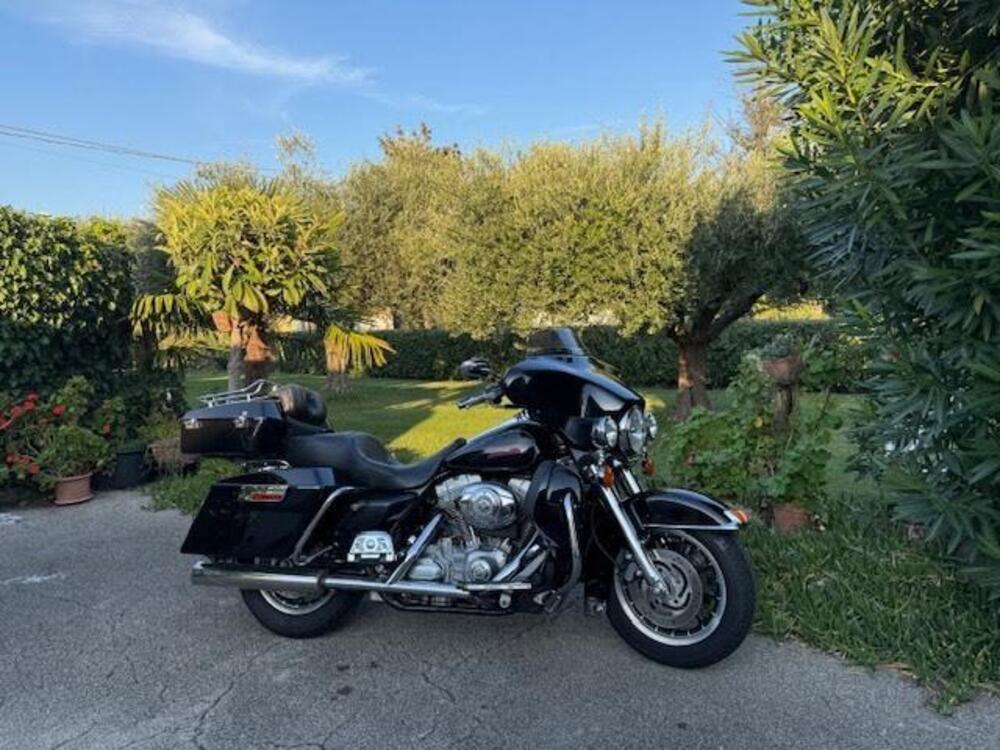 Harley-Davidson 1584 Electra Glide Standard (2007) - FLHT