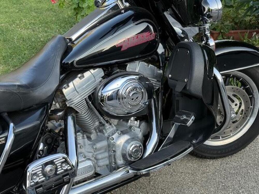 Harley-Davidson 1584 Electra Glide Standard (2007) - FLHT (6)