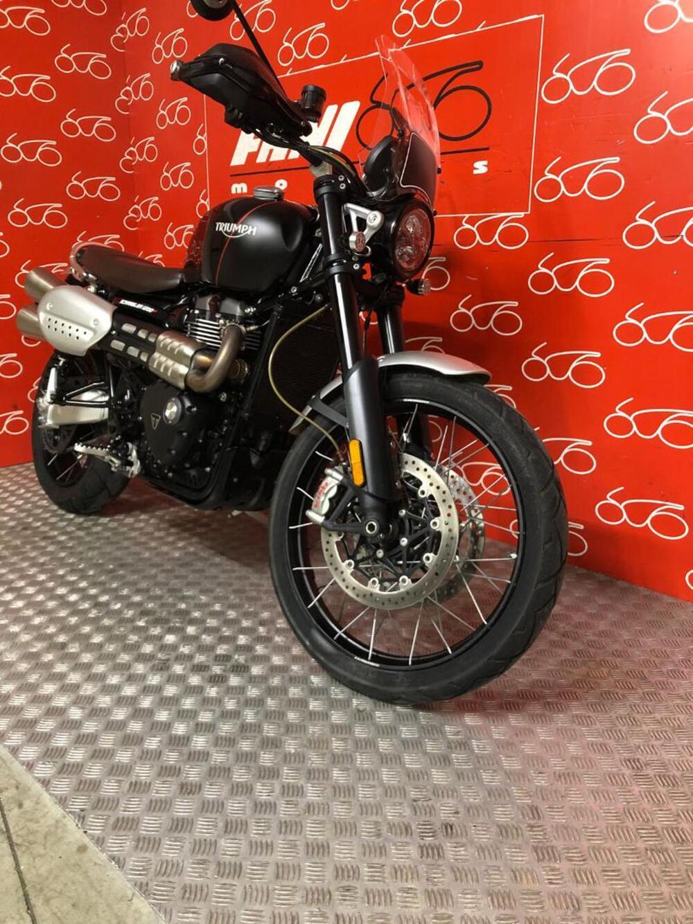 Triumph Scrambler 1200 XC (2021 - 23) (2)
