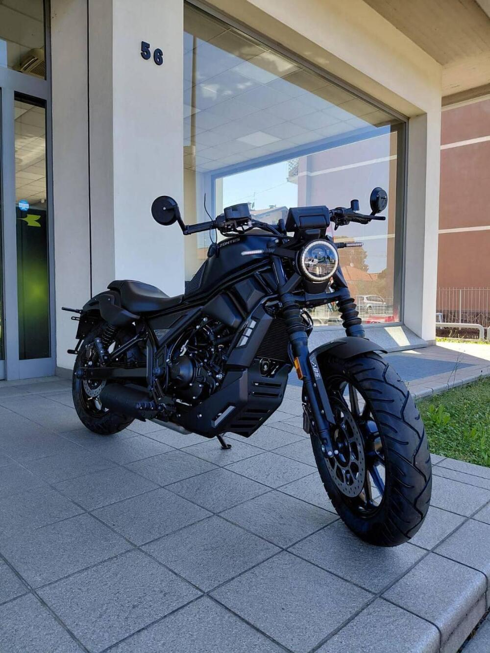 Zontes ZT125-C2 (2025 - 26) (2)