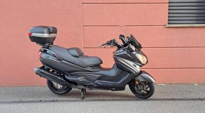 Suzuki Burgman AN 650 Executive (2017 - 20) usata