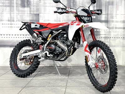 Fantic Motor XEF 125 Competition (2025) nuova