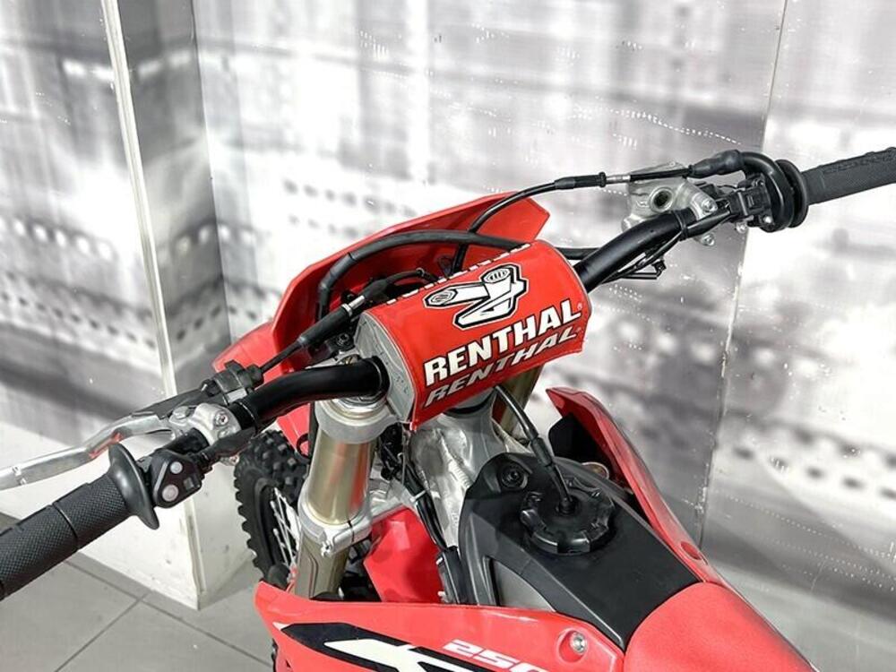 Honda CRF 250 RX Enduro (2021) (5)