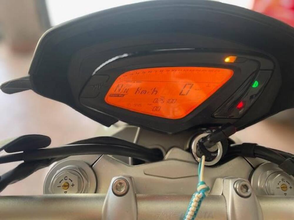 MV Agusta Brutale 800 (2012 - 15) (7)