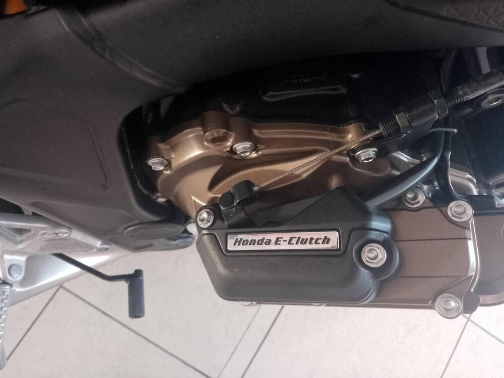 Honda CB 650 R E-Clutch (2024 - 26) (12)