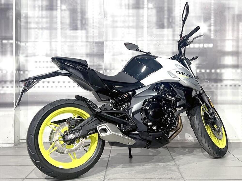 CFMOTO 650NK (2021 - 24) (7)