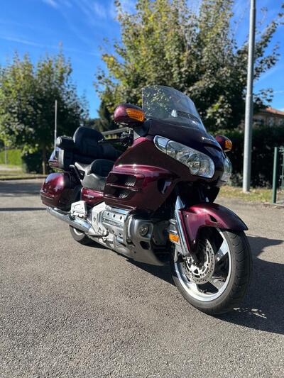 Honda GL 1800 Gold Wing (2007 - 11) usata