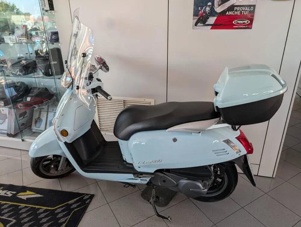 Kymco Like 200i (2009 - 17) (3)