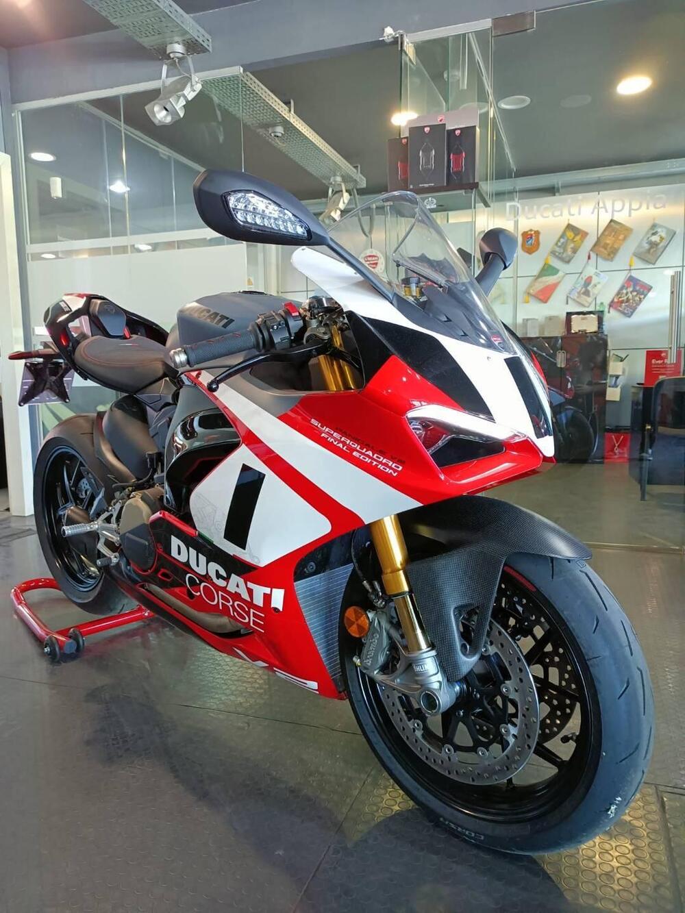 Ducati Panigale V2 Superquadro Final Edition (2024) (4)