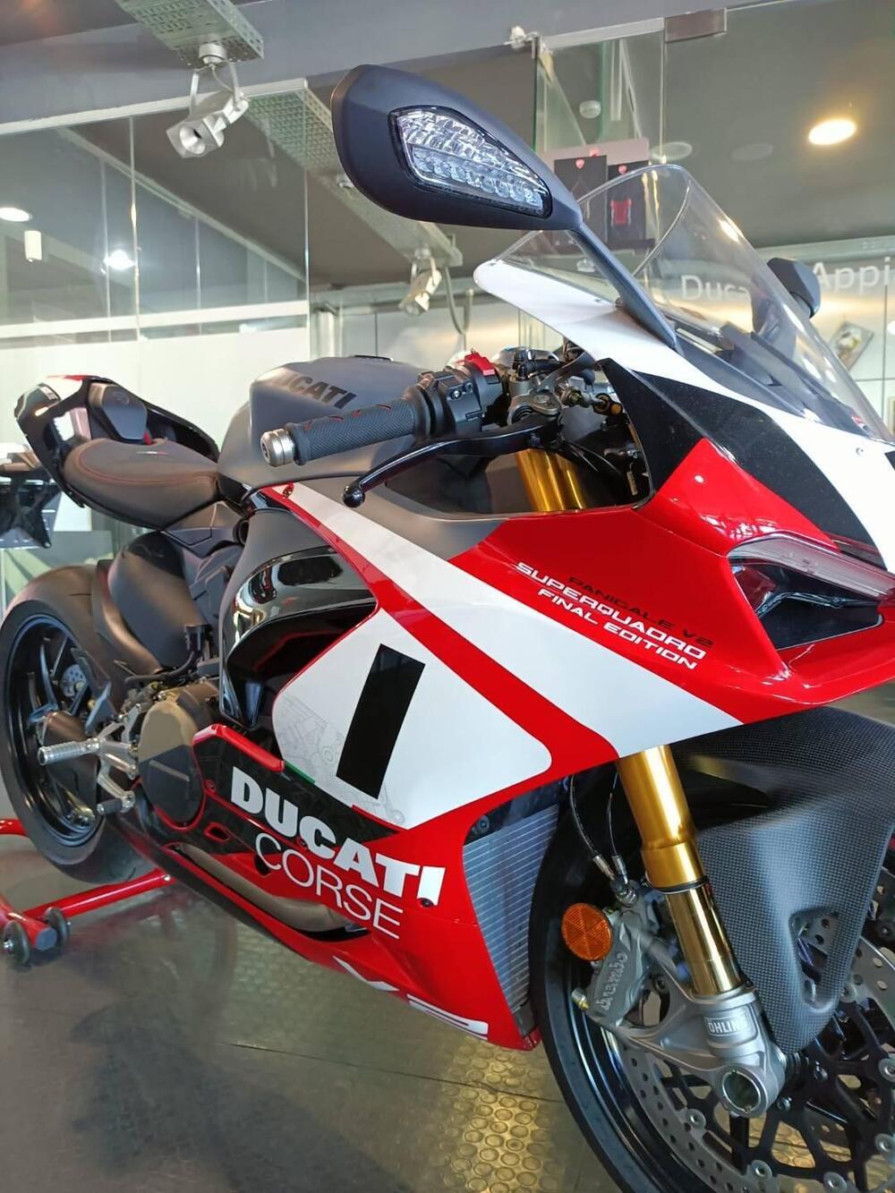 Ducati Panigale V2 Superquadro Final Edition (2024) (7)