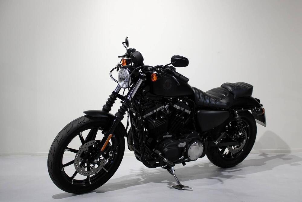 Harley-Davidson 883 Iron (2017 - 20) - XL 883N (3)