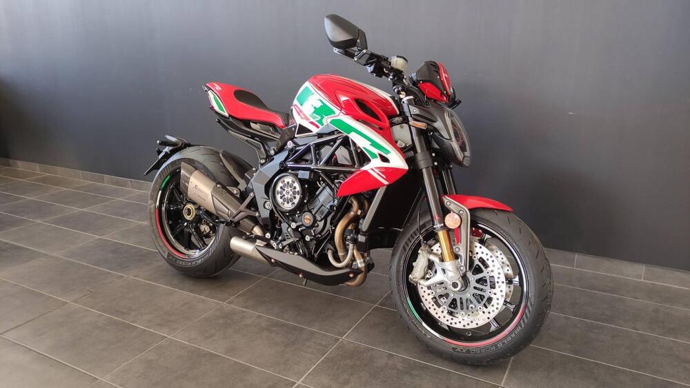 MV Agusta Dragster 800 RC SCS (2022 - 25) (2)