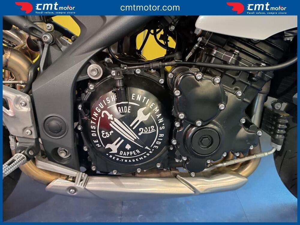 Triumph Speed Triple 1050 (2011 - 13) (8)