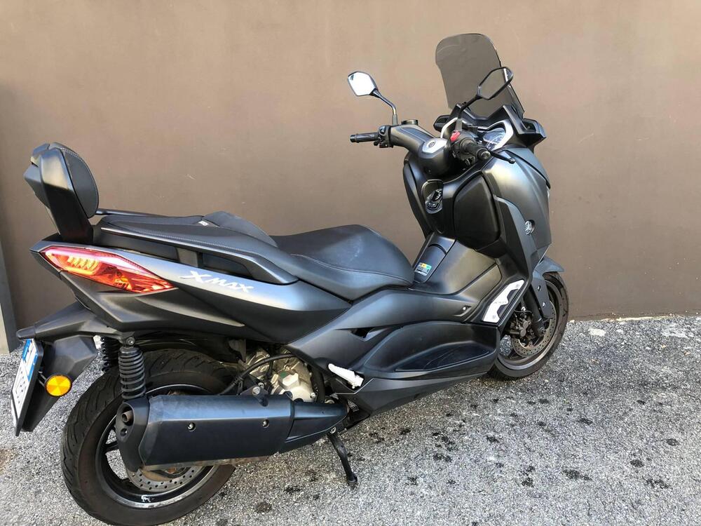 Yamaha X-Max 300 (2021 - 24) (3)