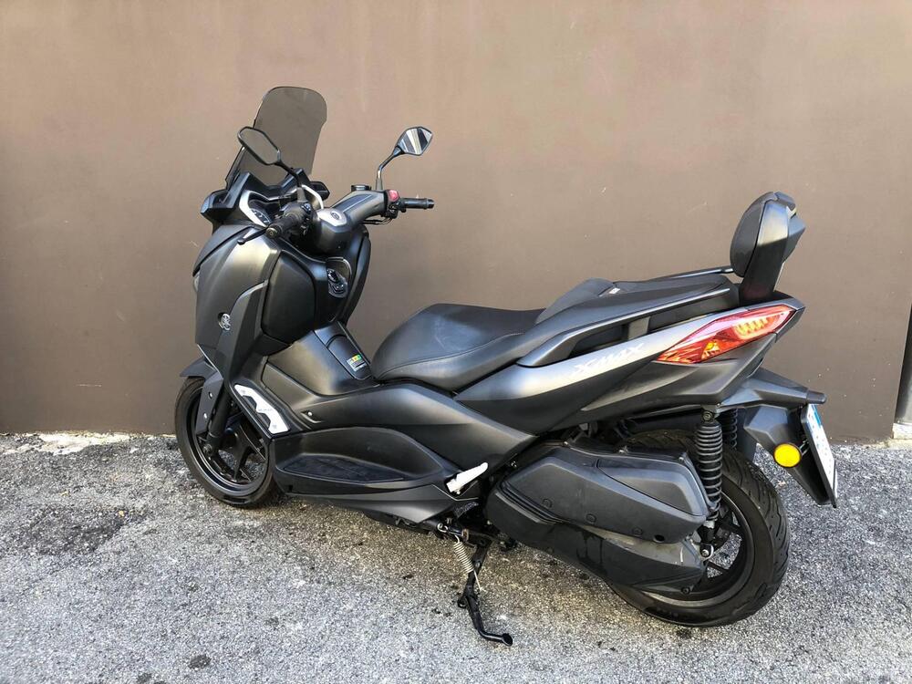 Yamaha X-Max 300 (2021 - 24) (4)