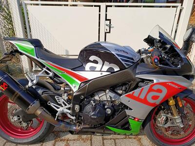 Aprilia RSV4 RF ABS (2015 - 17) usata