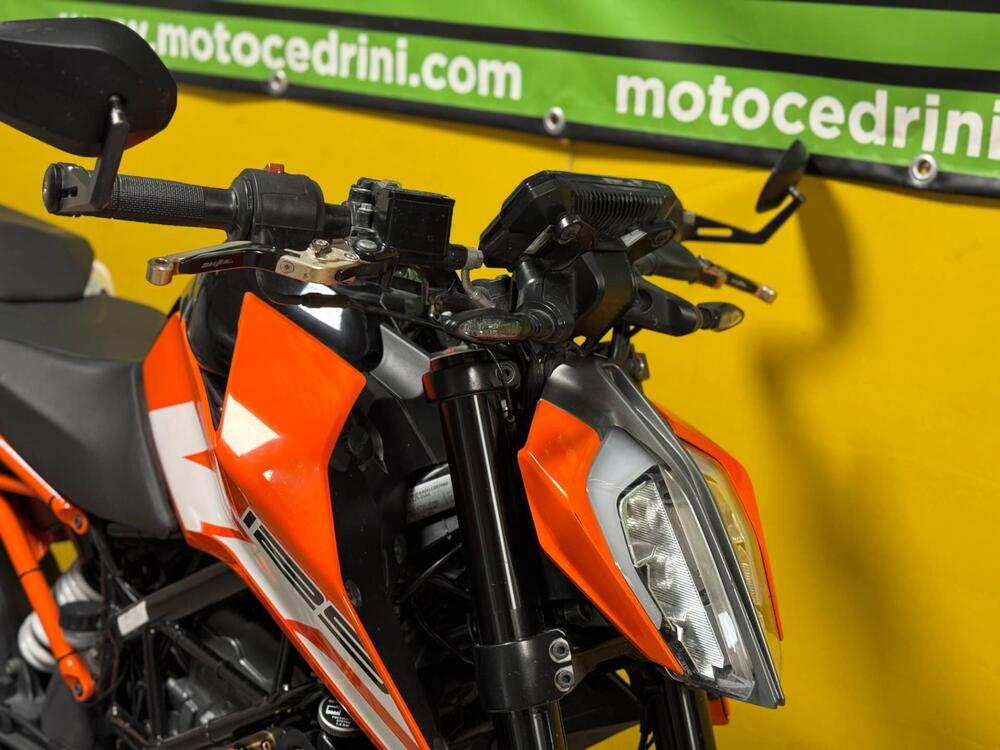 KTM 125 Duke (2021 - 23) (4)