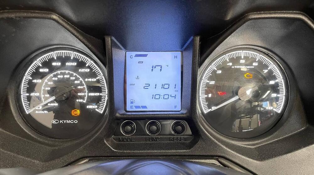 Kymco X-Town 300i ABS (2016 - 20) (15)