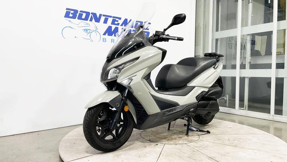 Kymco X-Town 300i ABS (2016 - 20) (18)