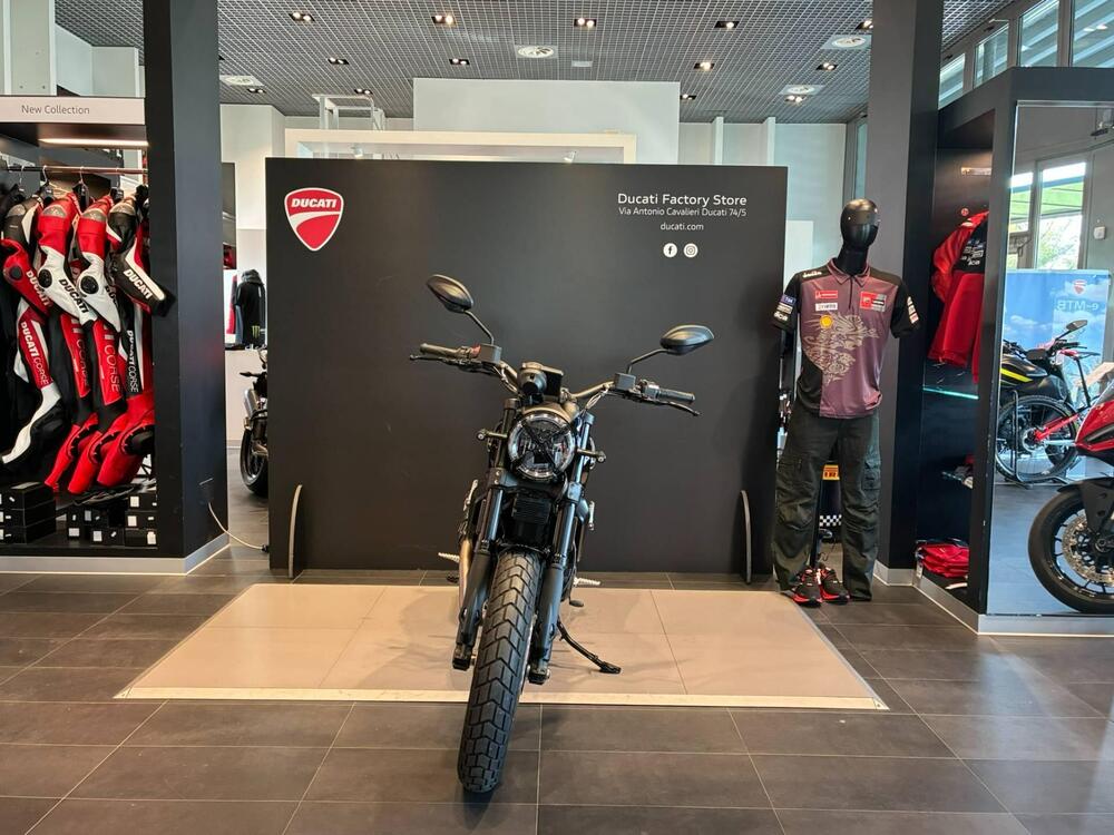 Ducati Scrambler 800 Full Throttle (2025 - 26) (3)