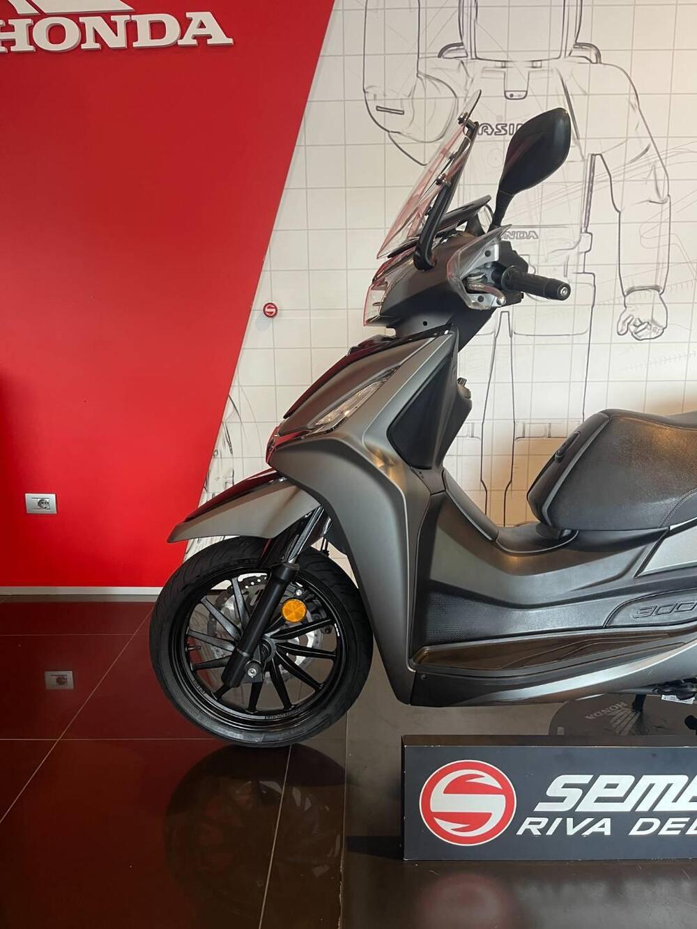 Kymco Agility 300i Noodoe (2021 - 24) (7)