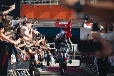 SBK 2025. GP del Portogallo. Razgatlioglu domina Gara1 [GALLERY]