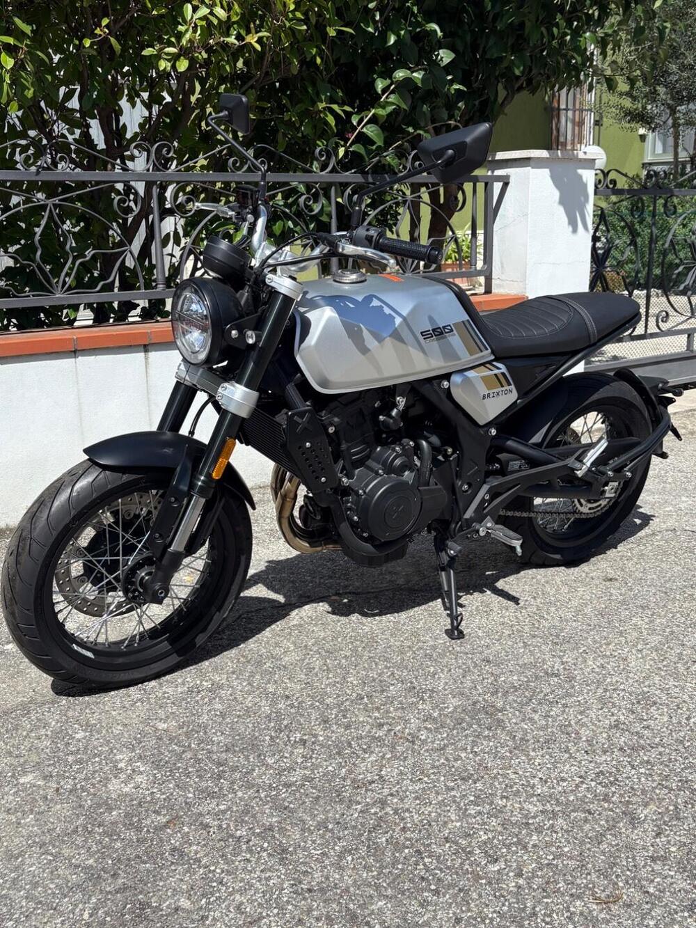 Brixton Motorcycles Crossfire 500 (2021 - 25) (3)